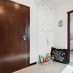 Linda's Pet Friendly House 아파트