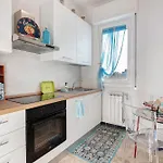 Linda's Pet Friendly House Apartament Rapallo