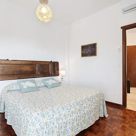 아파트 Linda's Pet Friendly House