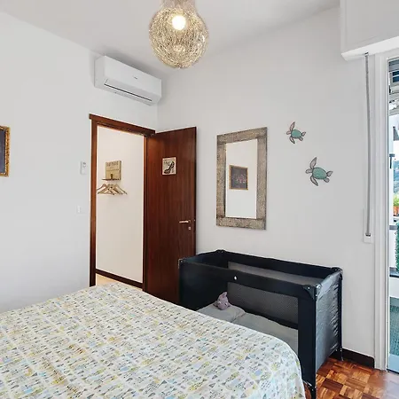 Апартаменты Linda's Pet Friendly House